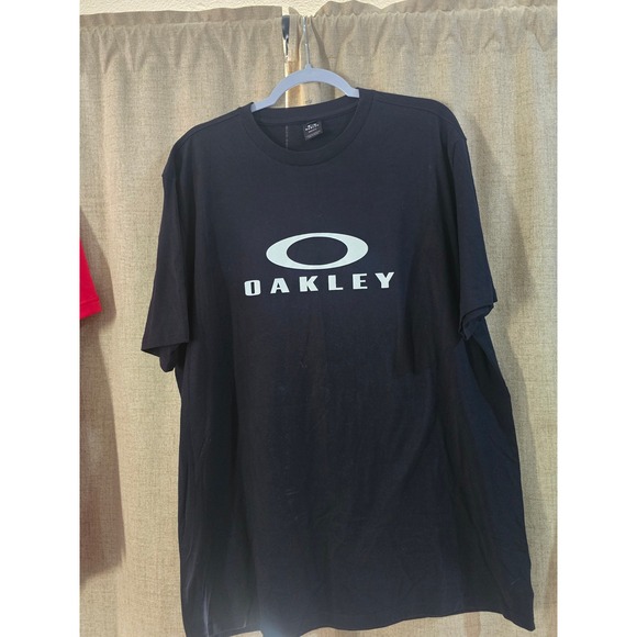 Oakley Other - Oakley Mens Ellipse Logo Graphic T-Shirt Black Regular Fit Size 2XL CA35460